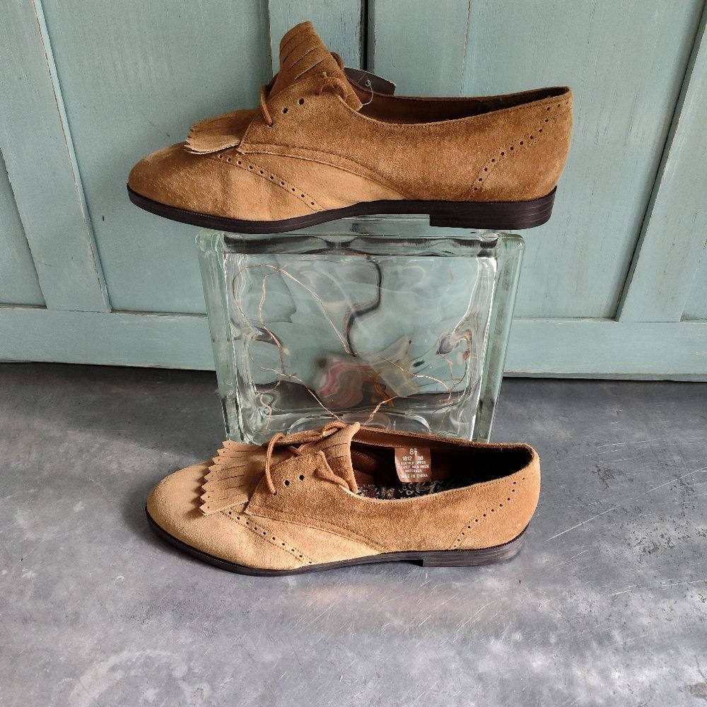 The Leather Collection Shoes Womens 8.5 Suede Lace Up Fringe Tan NEW Old Stock - Picture 4 of 9